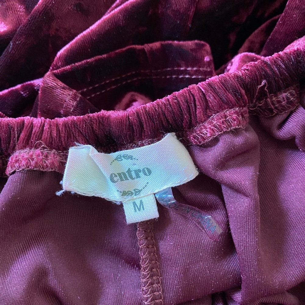 Vici Velvet Ruffle Top - Picture 3 of 4